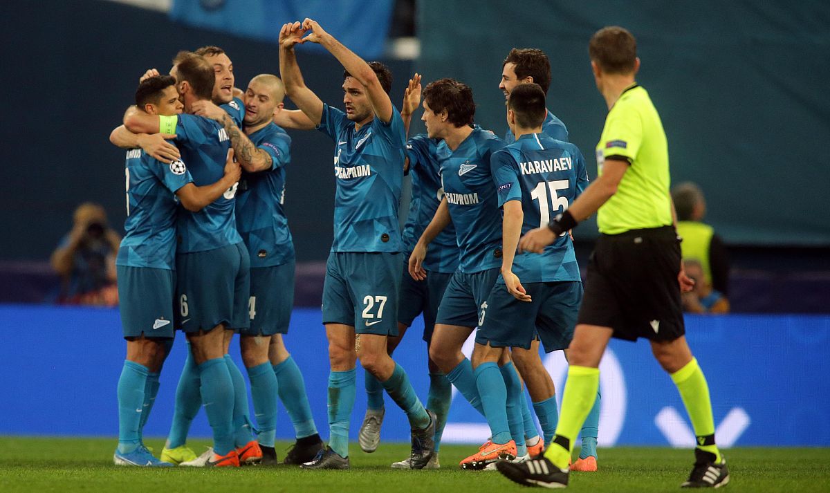 EV-G 感染仔猪致发热及脑肺损伤研究