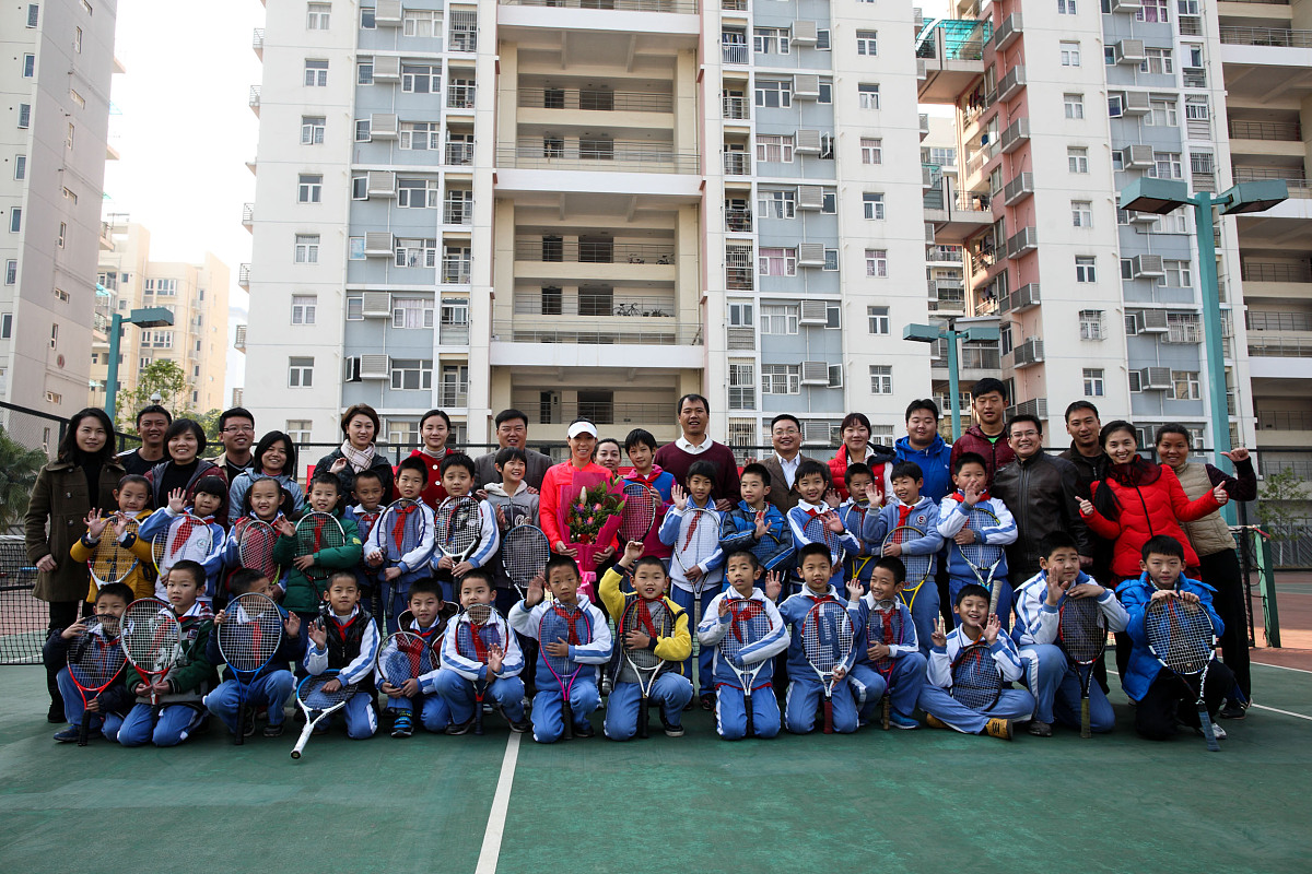 2013年12月31日,广东省深圳市,2014深圳网球公开赛,郑洁走进校园教小