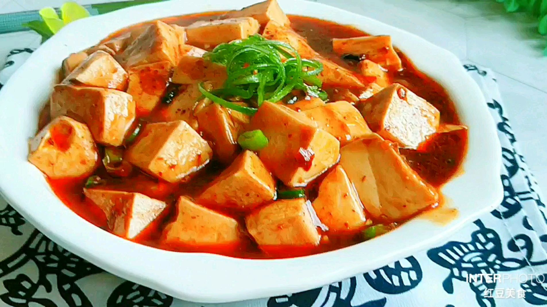 一勺老干妈,让豆腐不在寡淡~老干妈烧豆腐