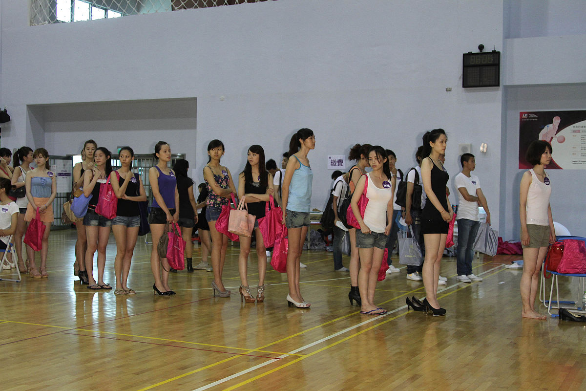 成都幼师专业学校男生适合学什么专业？