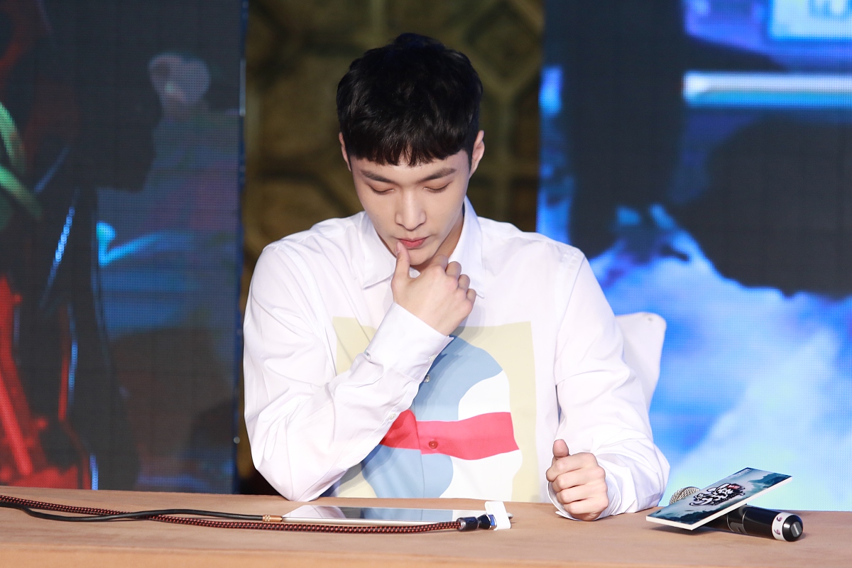 张艺兴与曹雨臣：一场意外的邂逅