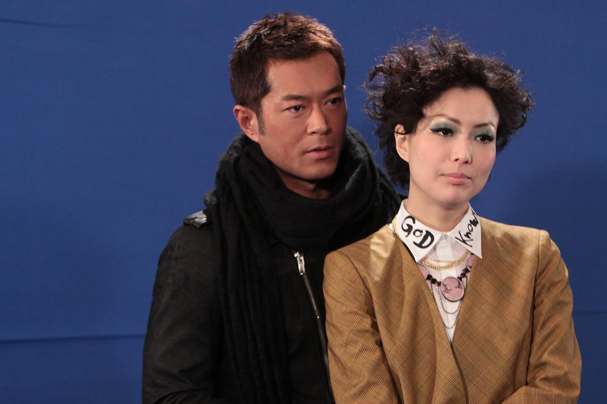 2012年2月20日讯,近日,古天乐和郑秀文前来上海拍摄情人节视频.古天乐