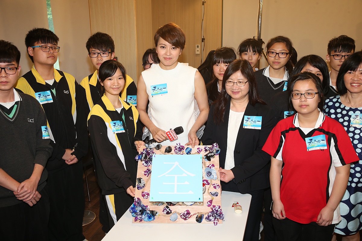 写一个诸葛亮舌战群儒的话剧剧本