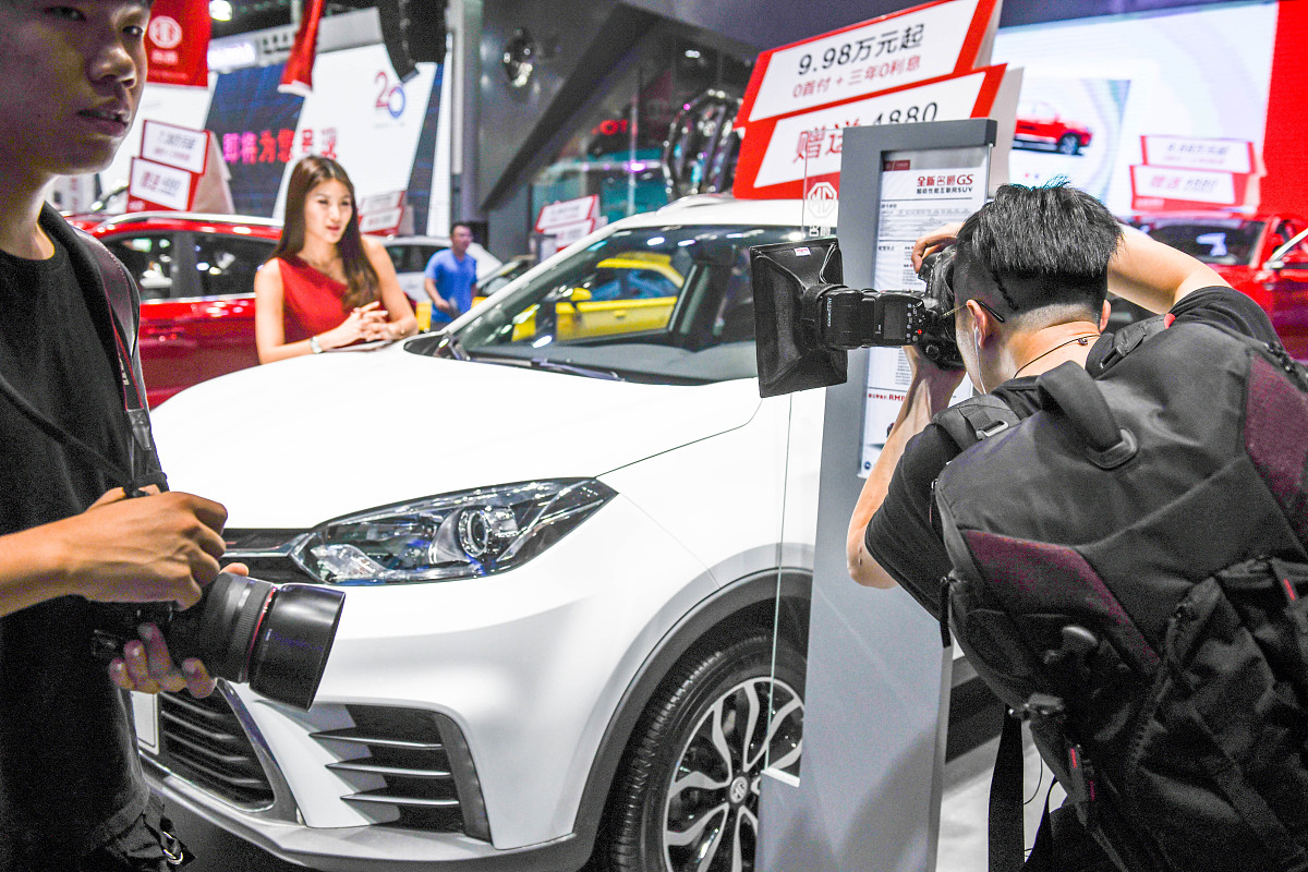 广西纺织工业学校新能源汽车运用与维修专业怎么样？