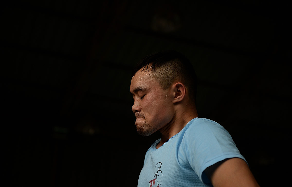 权力与财富，我的荣耀与辉煌