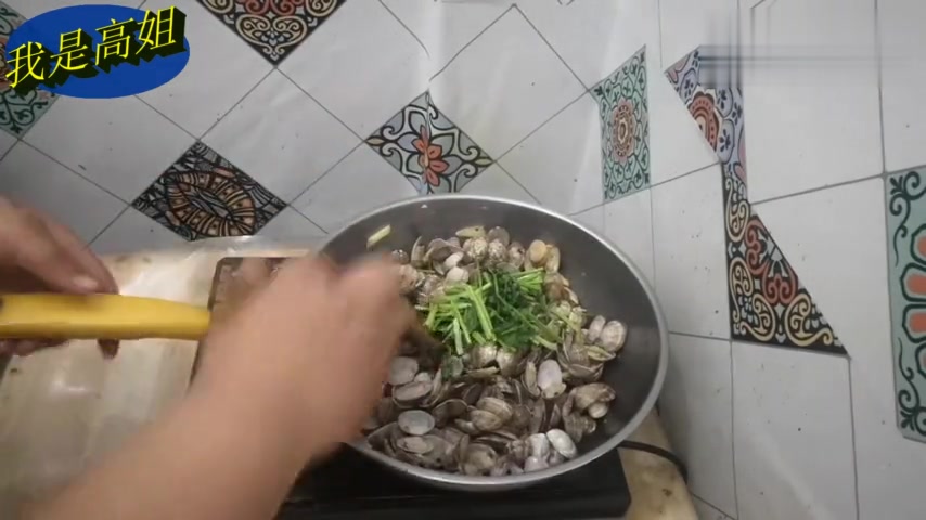 炒蛤喇多加一步没有沙子,鲜香辣味美,就差一瓶啤酒了