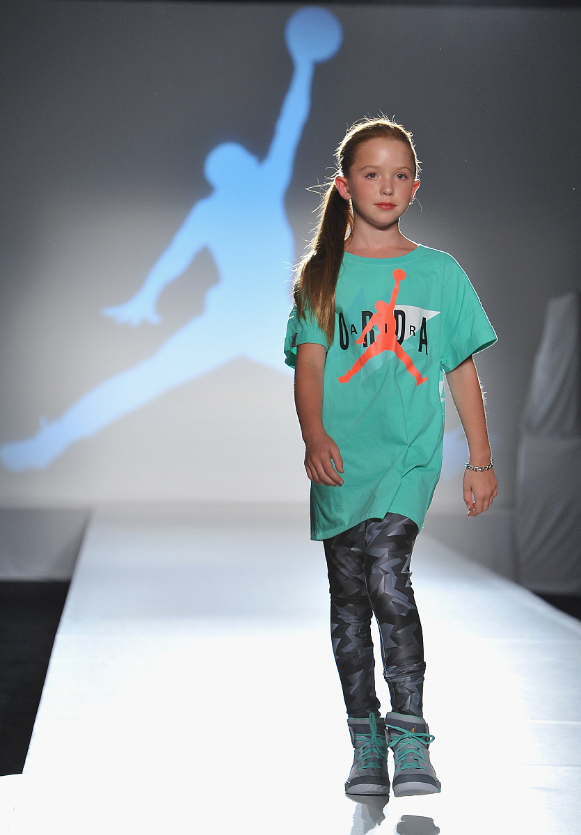 XL尺码对应尺寸：Adidas、Nike、Levi's、H&M等品牌尺寸参考