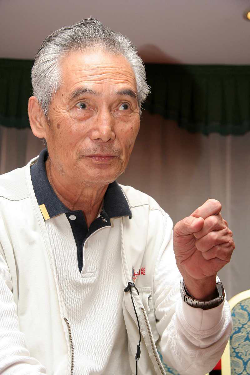 2008年10月23日,上海,沪上电影院举行"心灵祭奠 银幕缅怀"——谢晋电
