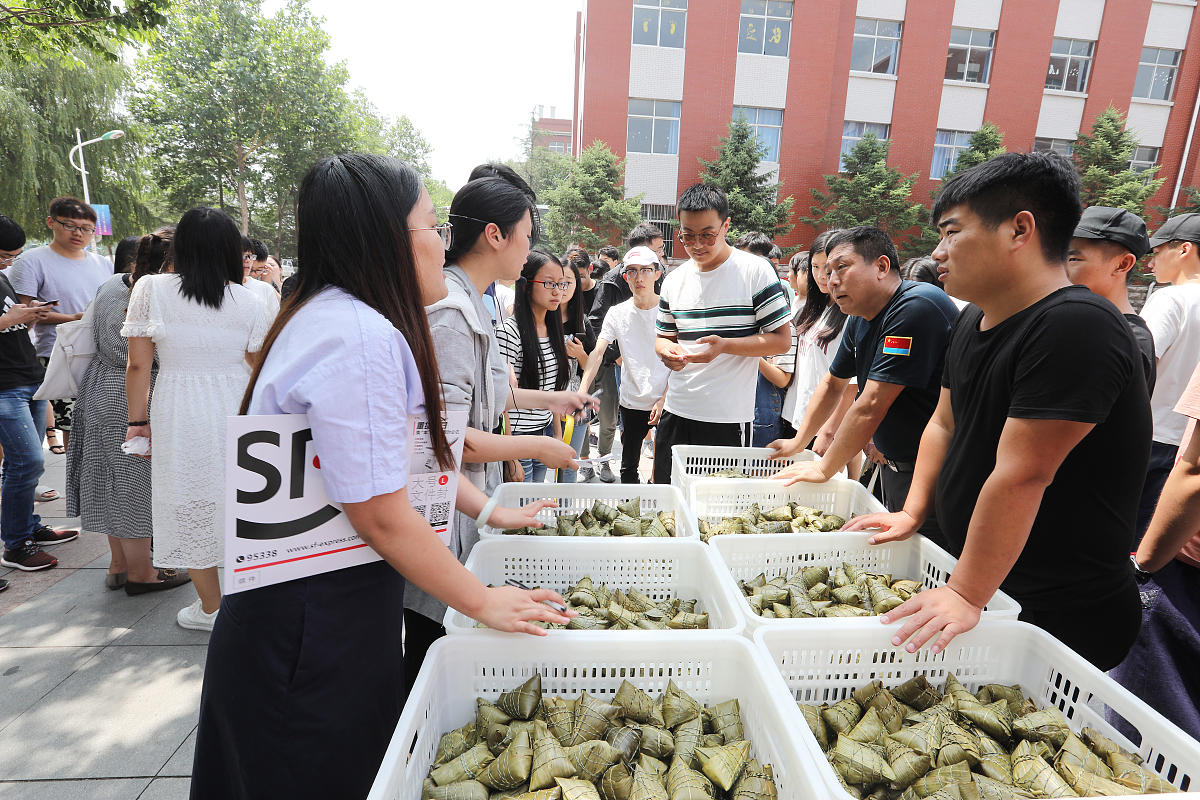 山东英才学院计算机应用技术专业：优势、不足及学生选择建议