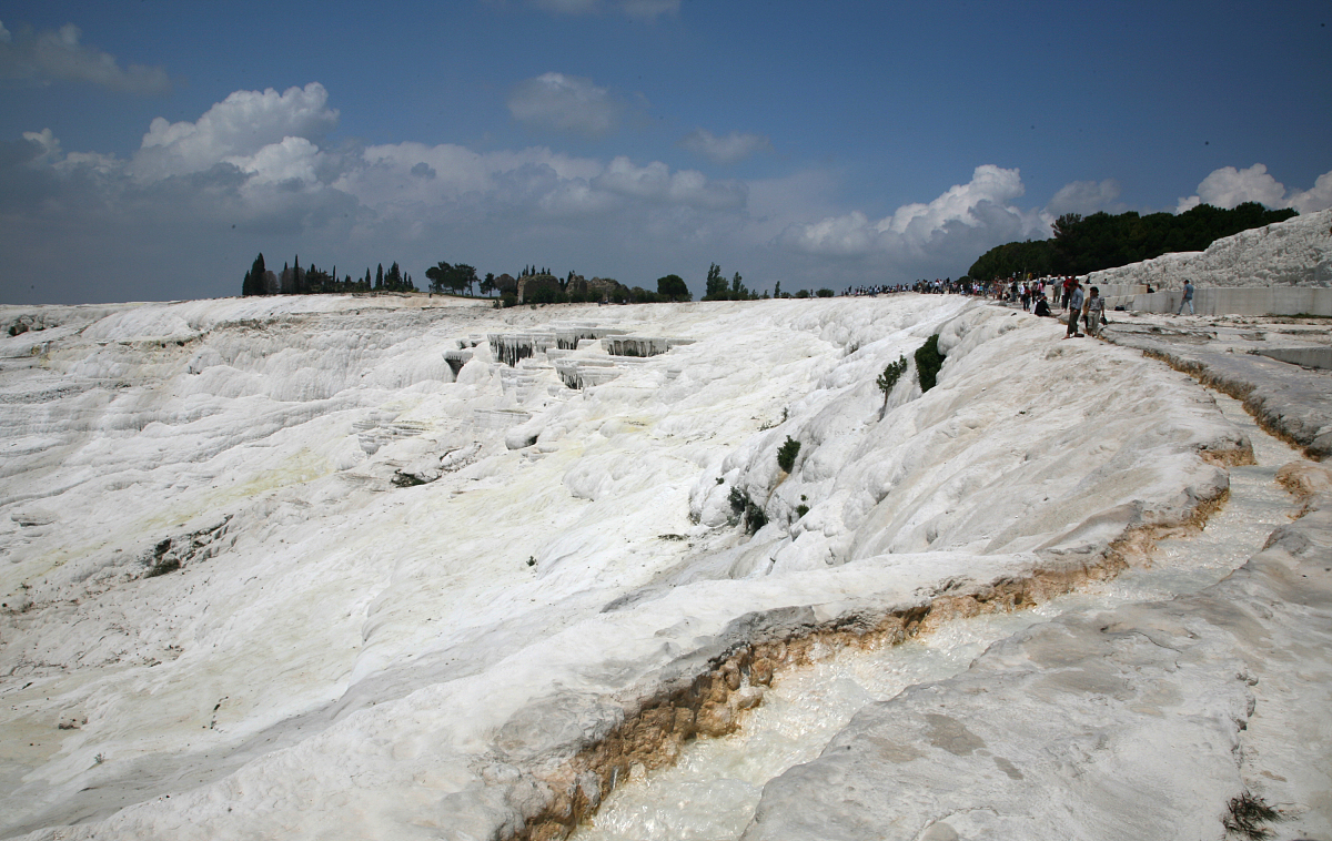 2006年5月10日,土耳其,伊兹密尔(izmir)的棉花堡(pamukkale)以神奇独