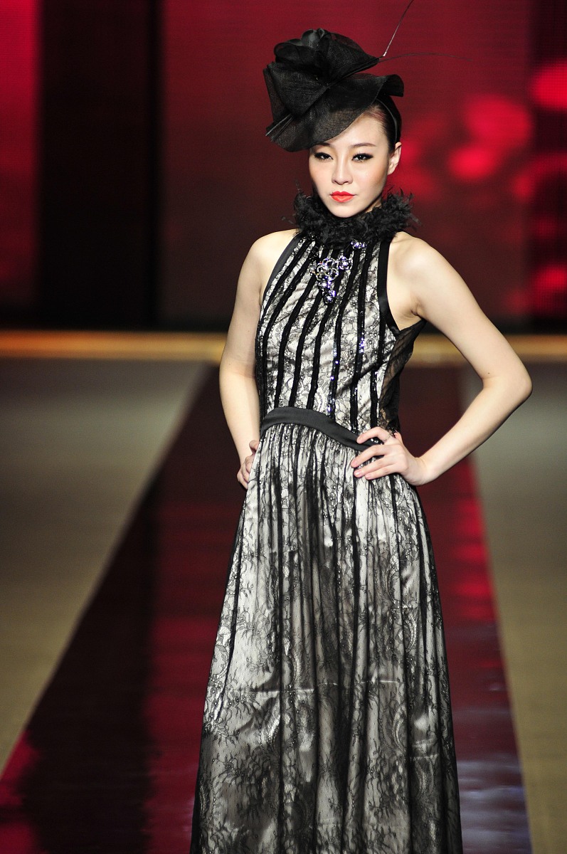 云南工艺美术学校2022年服装设计与工艺专业招生简章