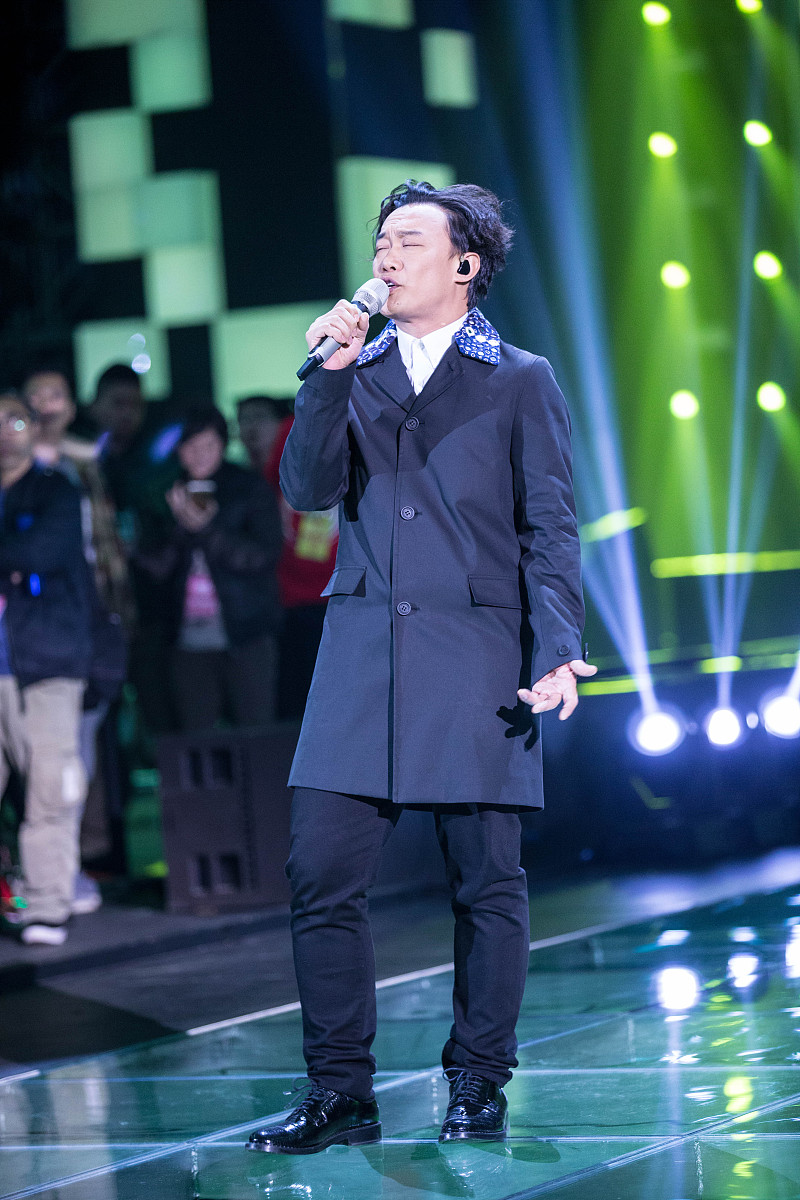 2015年11月10日,北京,"2015年湖南卫视天猫双11狂欢夜"活动举行.***_*