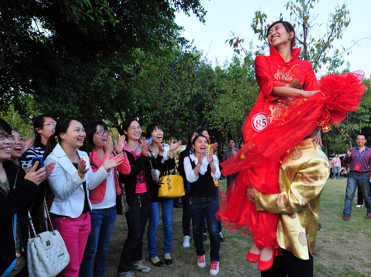她妹妹结婚了，我竟然猜到了！