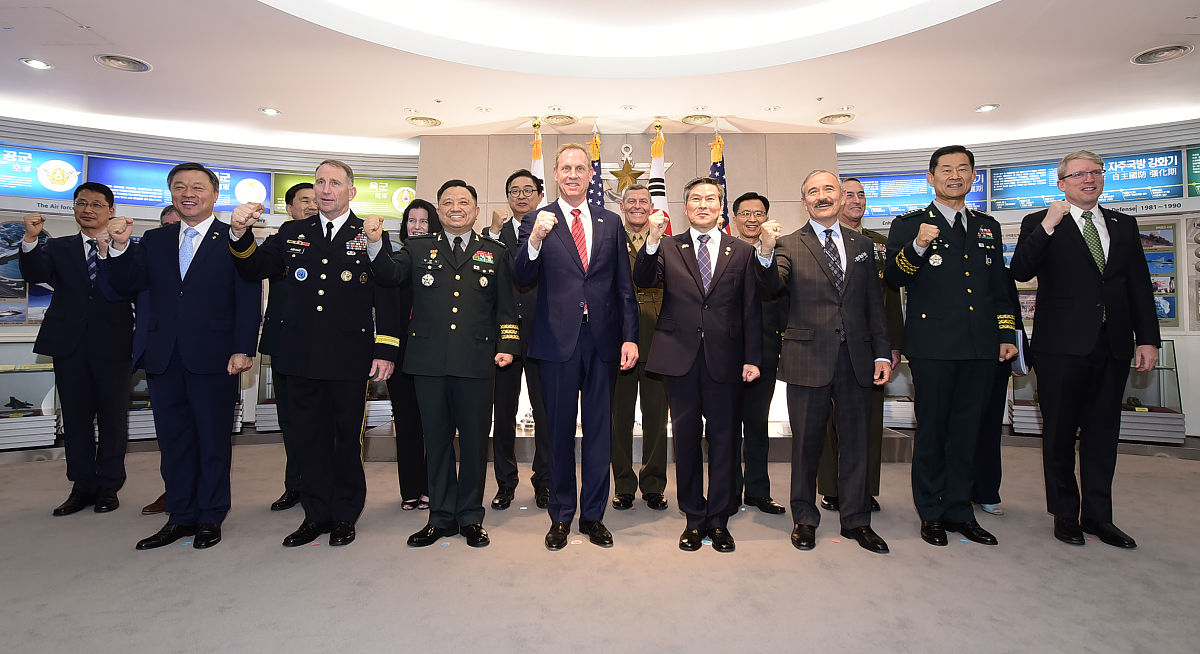 当地时间2019年6月3日,韩国首尔,美国代理国防部长沙纳汉访问韩国,将