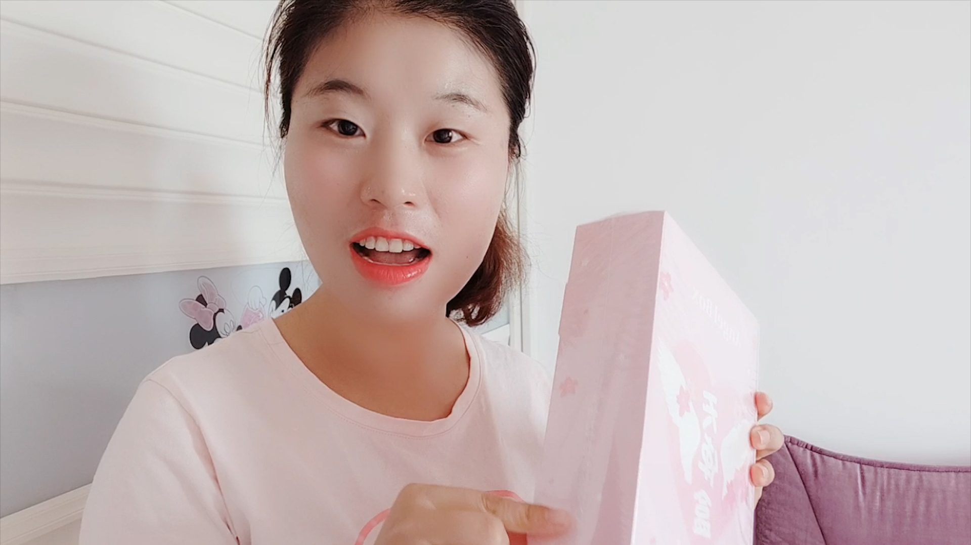 鱼妈太坏了!把鱼宝的私藏盲盒偷偷拆开,鱼宝放学回来会哭吗?