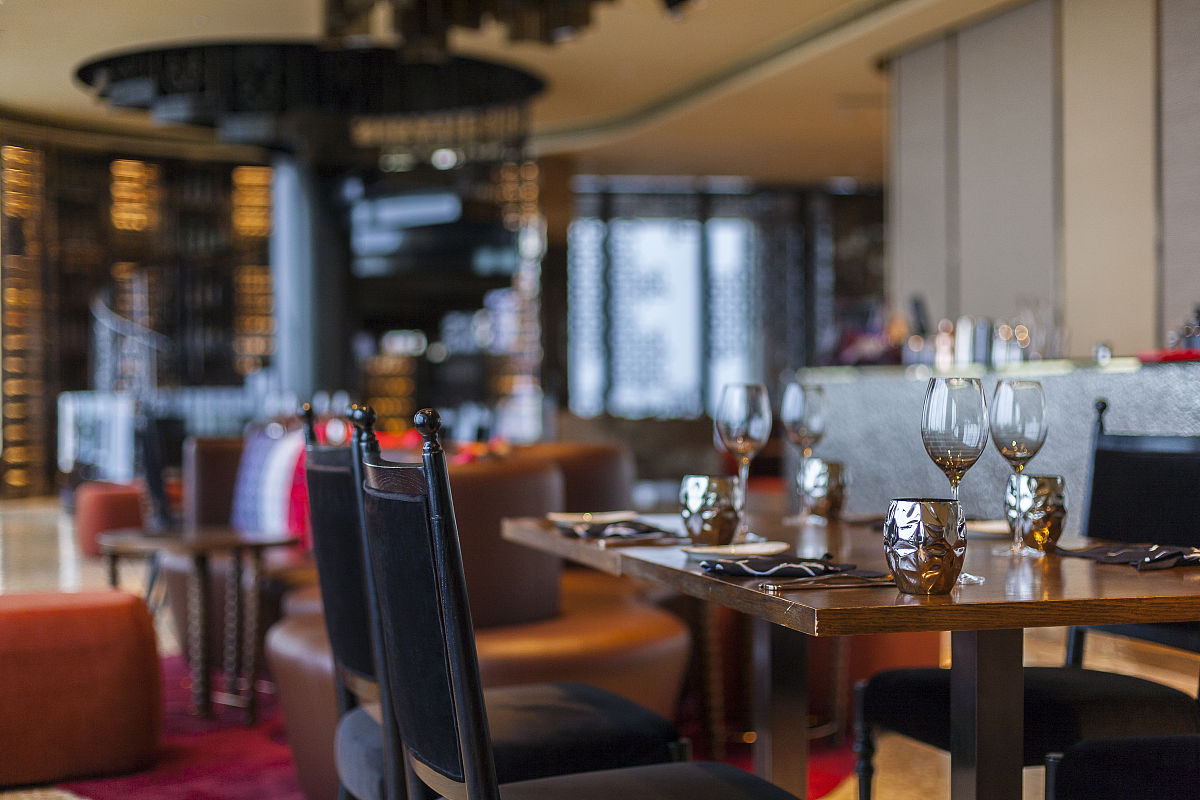 There is a problem as follows Provide recommendations to address this problem with your real experience as a customerThe Ritz-Carlton Hotel Shanghai Pudongs service weaknesses in terms of communicatio