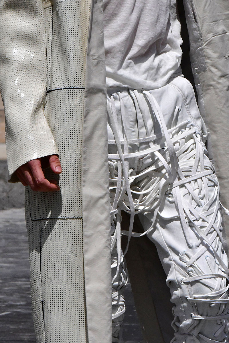 连体裤裤裆加拉链：设计、舒适度与实用性