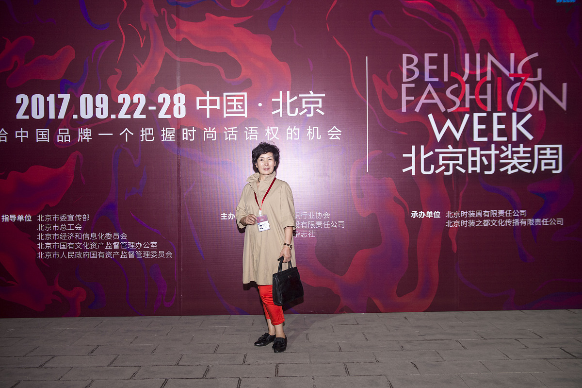 签到表格模板 - 员工签到记录下载