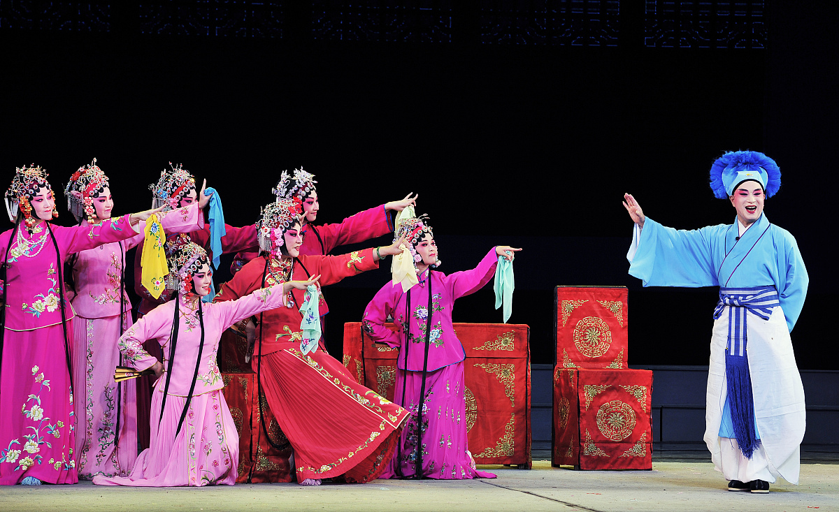 福州市艺术学校 - 培养未来艺术之星