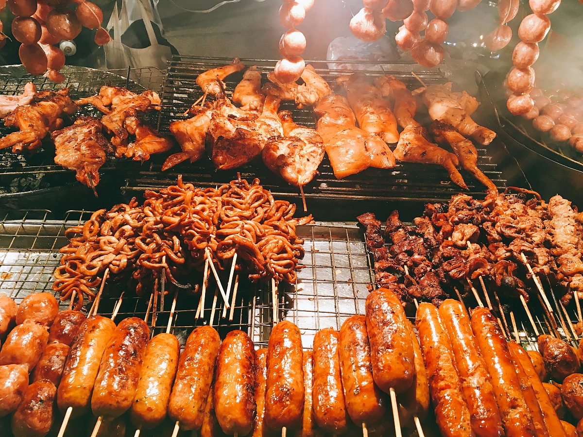 抖音直播麻辣烫话术文案：10句吸引眼球的开场白