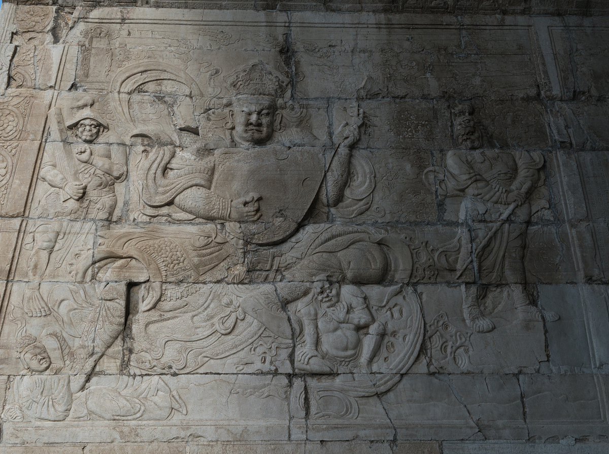 表达在某人关注之前就已经受到了很多人关注 的成语有哪些