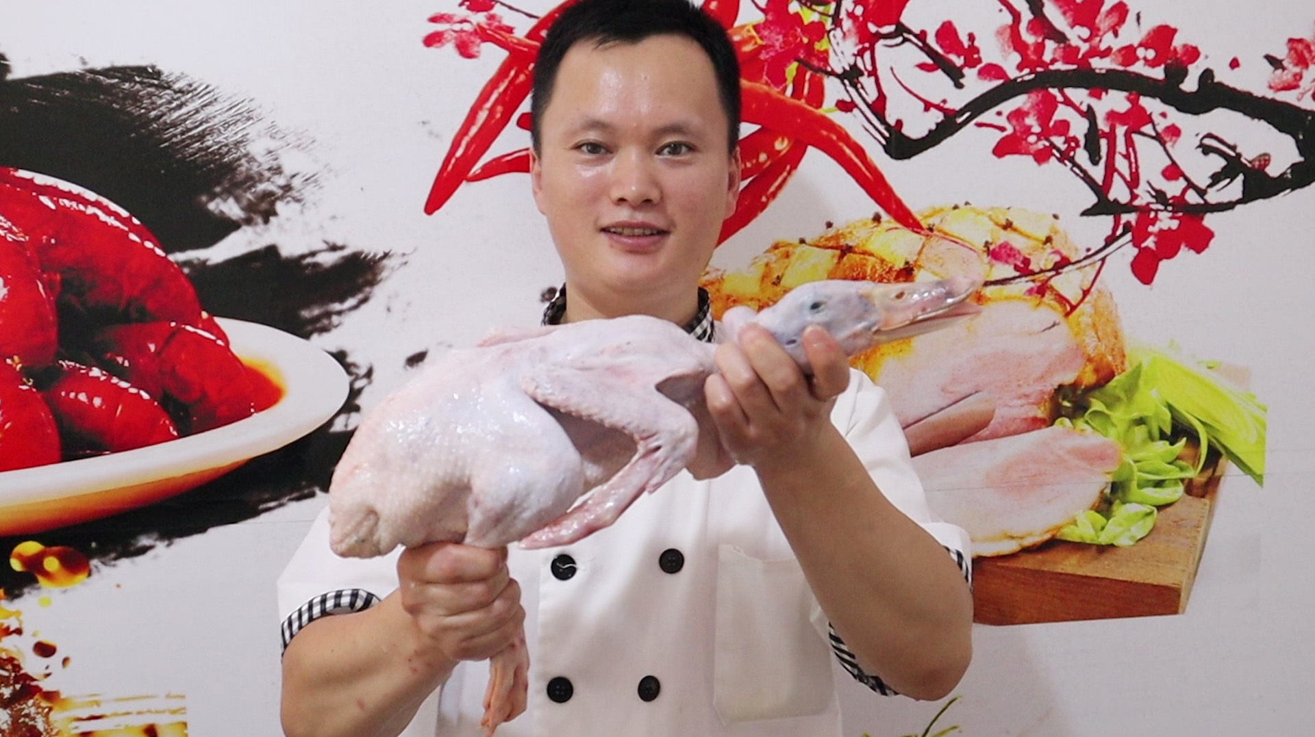 大厨教你红烧鸭的正确做法,比啤酒鸭好吃,每次做连汤汁都不剩