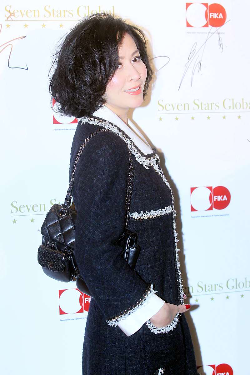 2011年11月3日讯,北京,阳光红岩投资集团旗下的七星环球娱乐集团在京