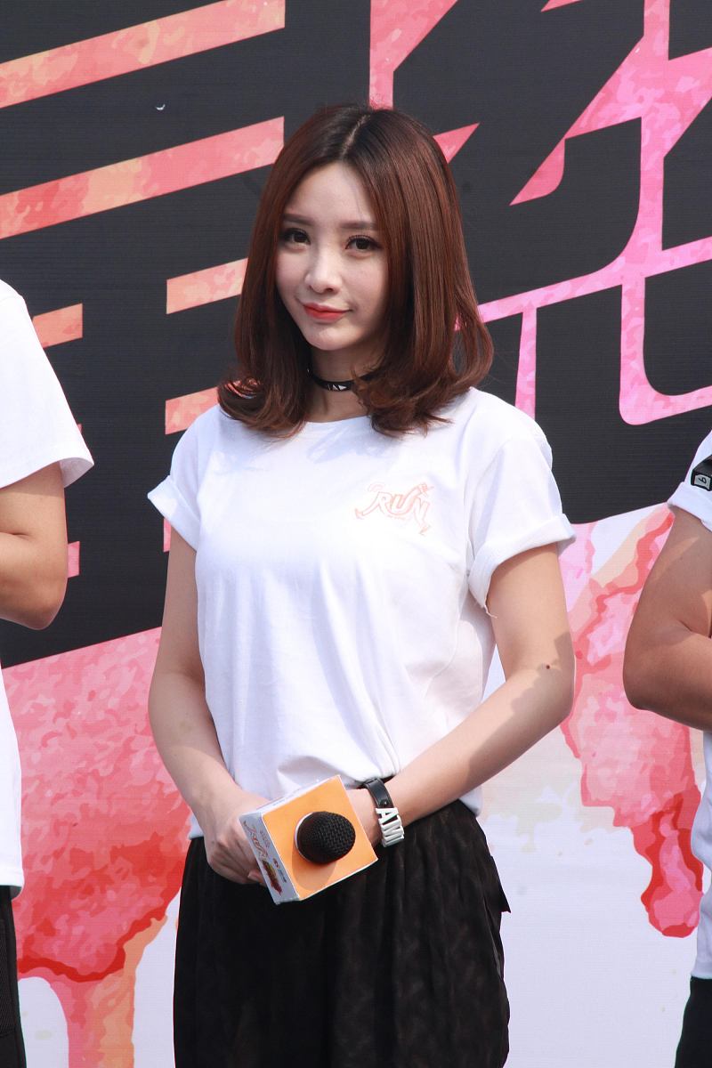 lol女解说