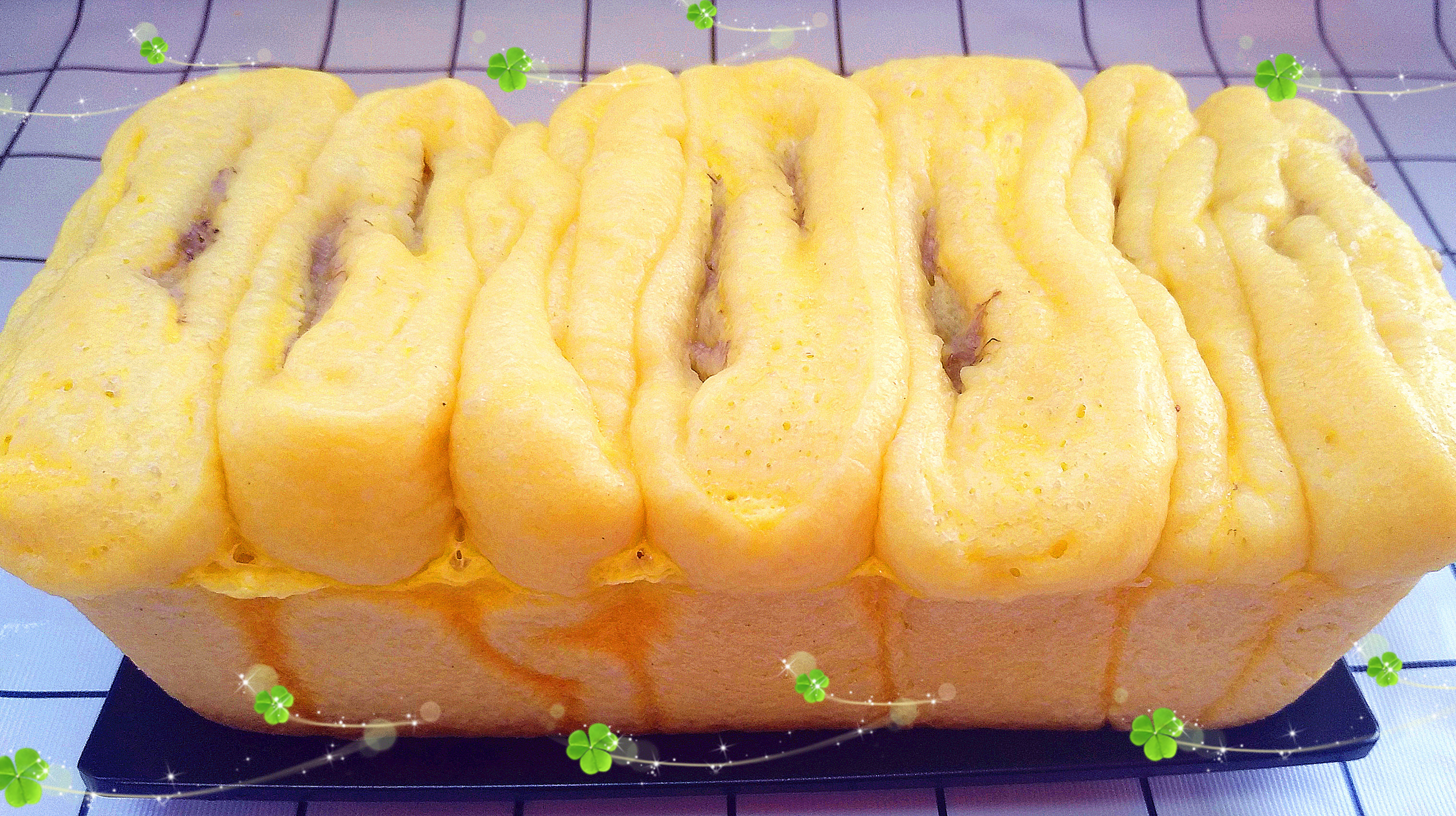 不用烤箱做粗粮面包,不加水,浓浓的奶香味,怎么吃都吃不够