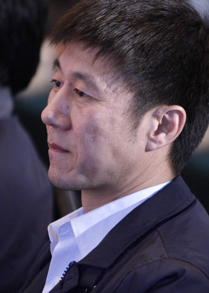 2010年3月11日,北京,家族年代大戏《血色沉香》首播仪式北京举行.李亚