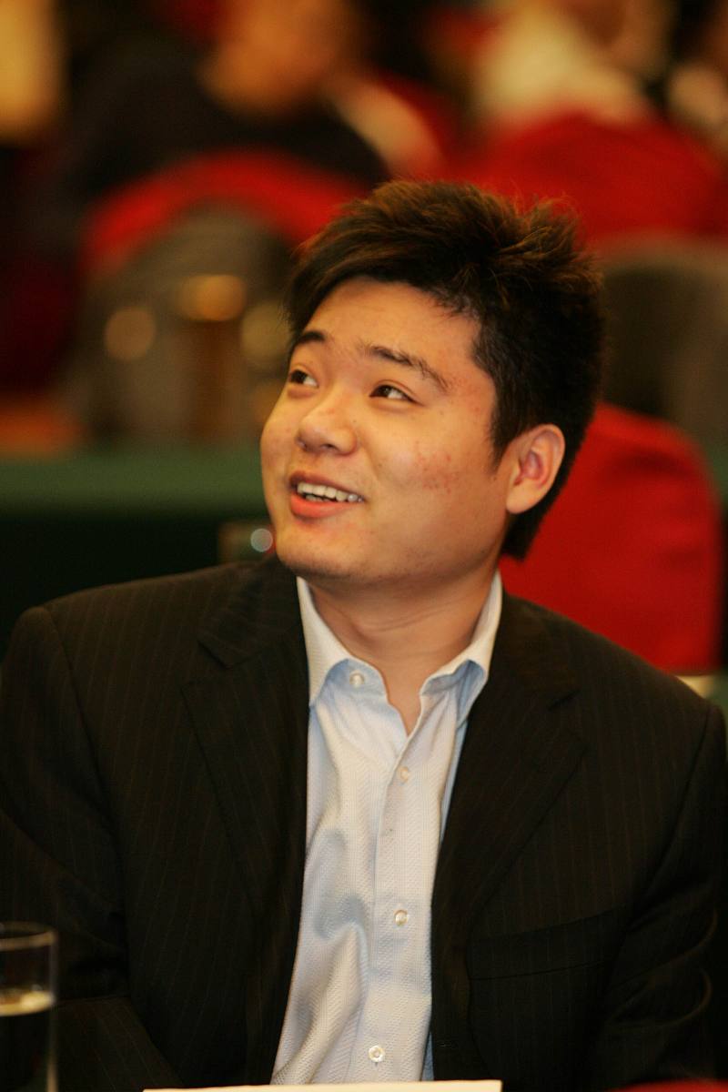 红河高中毕业生选择中专学校：我的未来规划