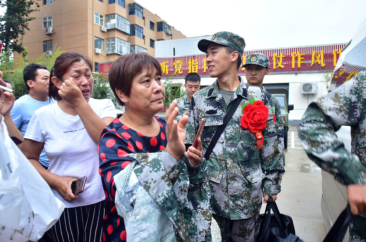 退役士兵大学生朋辈引导作用的实践与探究----以武昌工学院为例
