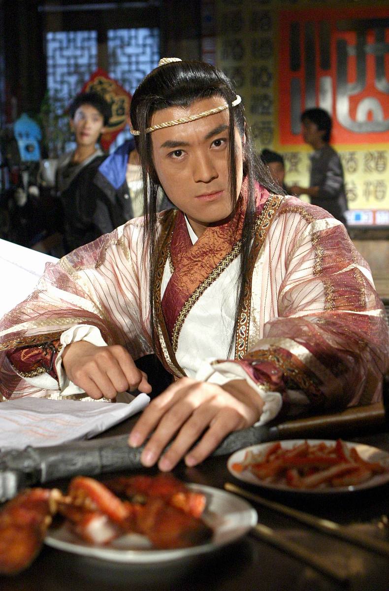 2005年11月4日,巨资制作的数字高清古装武侠大戏《江湖夜雨十年灯之白