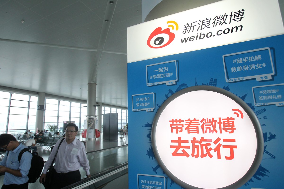 扮演一名旅游爱好者自媒体博主根据以下内容写出一篇2000字旅游短视频原创文案文字表达思路清晰有自己的见解不要推荐景点跟地方只要旅行心灵就无处不在