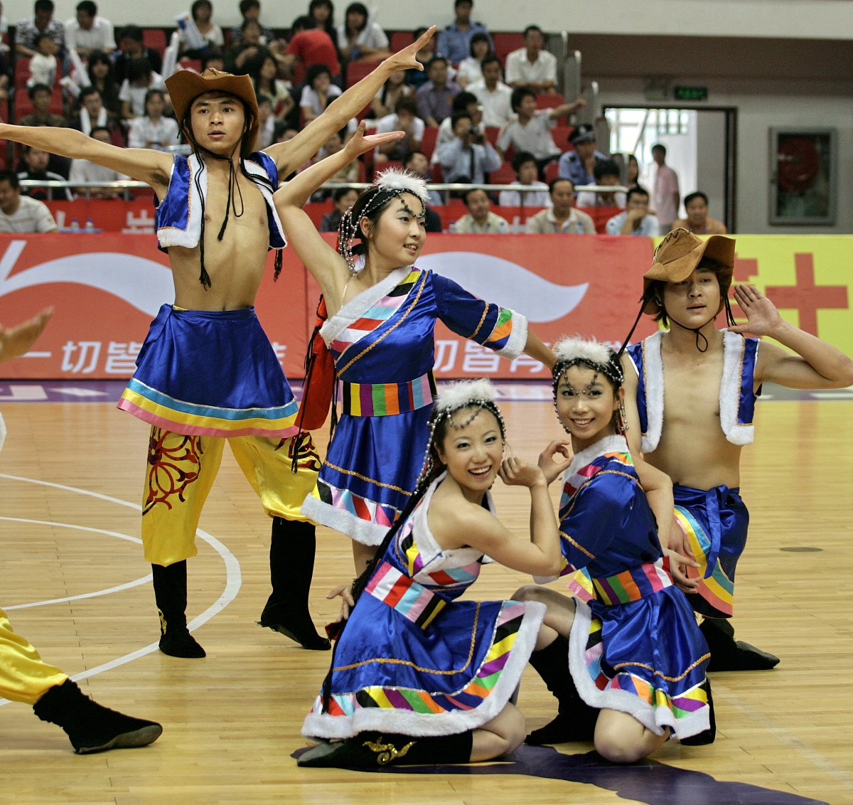适合女孩子的专业和学校有哪些适合女孩子的专业和学校有哪些二本理科