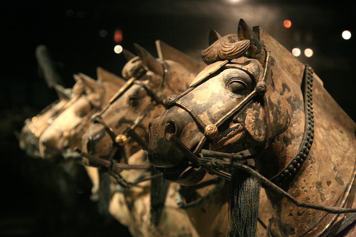***_***2012年5月9日,陕西西安, 秦始皇兵马俑博物馆,展出的二千前年
