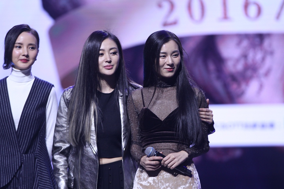 chatgptHello! How may I assist you today完全不重要现在我几乎不过生日。平时怎么样过生日那天我就怎么样过。我是一个不太重视仪式感的人我觉得平平淡淡地度过生日是最好的