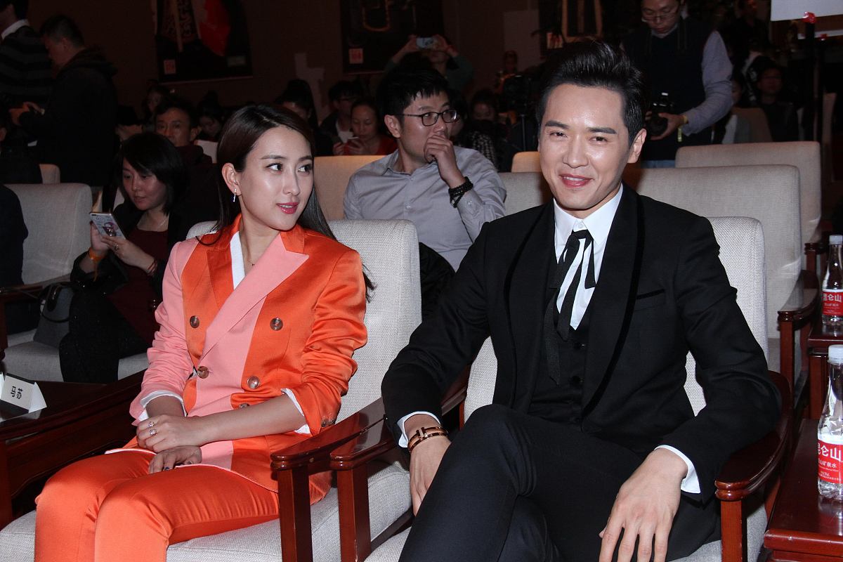 李晓宇 - 中国演员兼歌手，作品《中国合伙人》、《一步之遥》、《国民老公》等