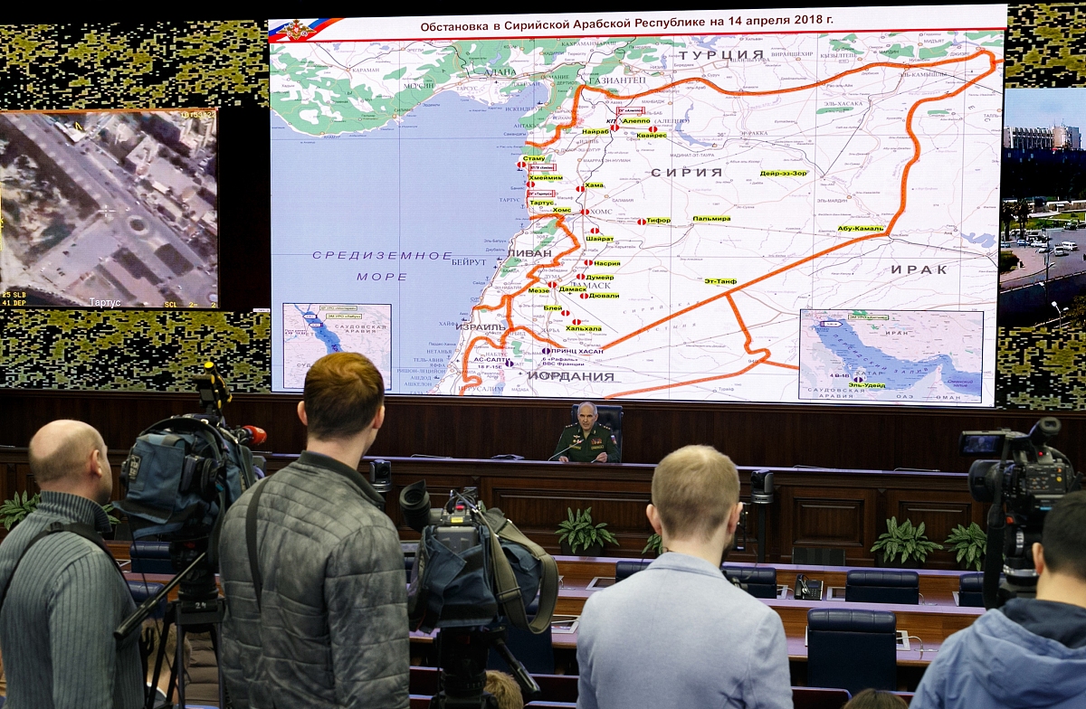 以这个基辅再次响起防空警报！乌南部城市被炸！泽连斯基称拦截20枚导为标题写一篇1000字文章