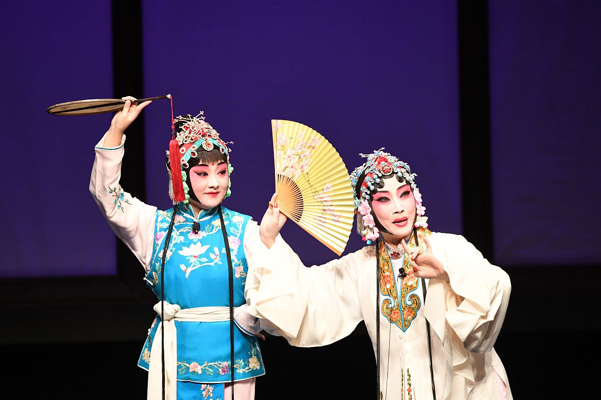 2018年10月29日,苏州,全国八大昆剧院团在昆山文化艺术中心联合演出 .