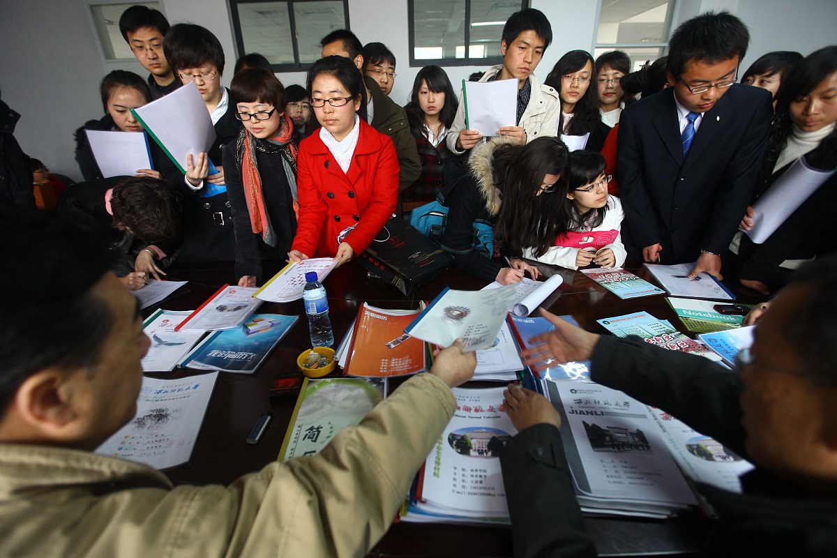 甘肃读播音与主持专业可以到哪些学校