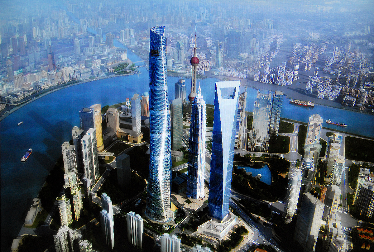 阐述：市场定位对超高层建筑项目绩效的影响800字