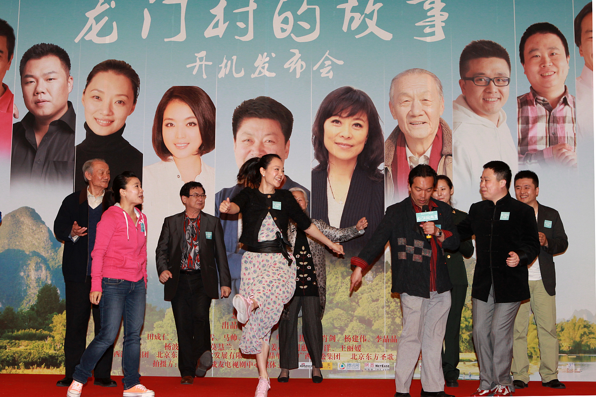 2013年4月18日,北京,电视剧《龙门村的故事》在京发布.***_***莫慧兰,