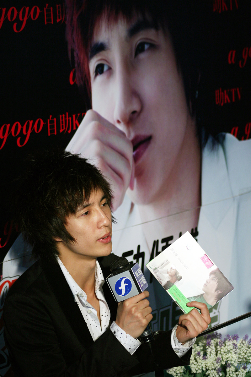 2007年 11月 24日 , 福清 , 薛之谦 为 个人 第二张 专辑 《 你 过 得