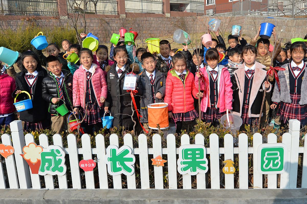 小学一年级班级奋斗目标：全面发展，快乐成长