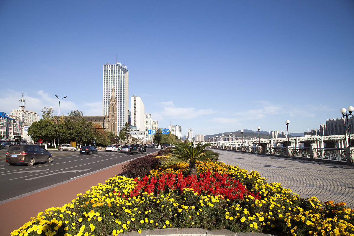 ***_***2016年秋天,中国东北城区吉林省吉林市城区风光.