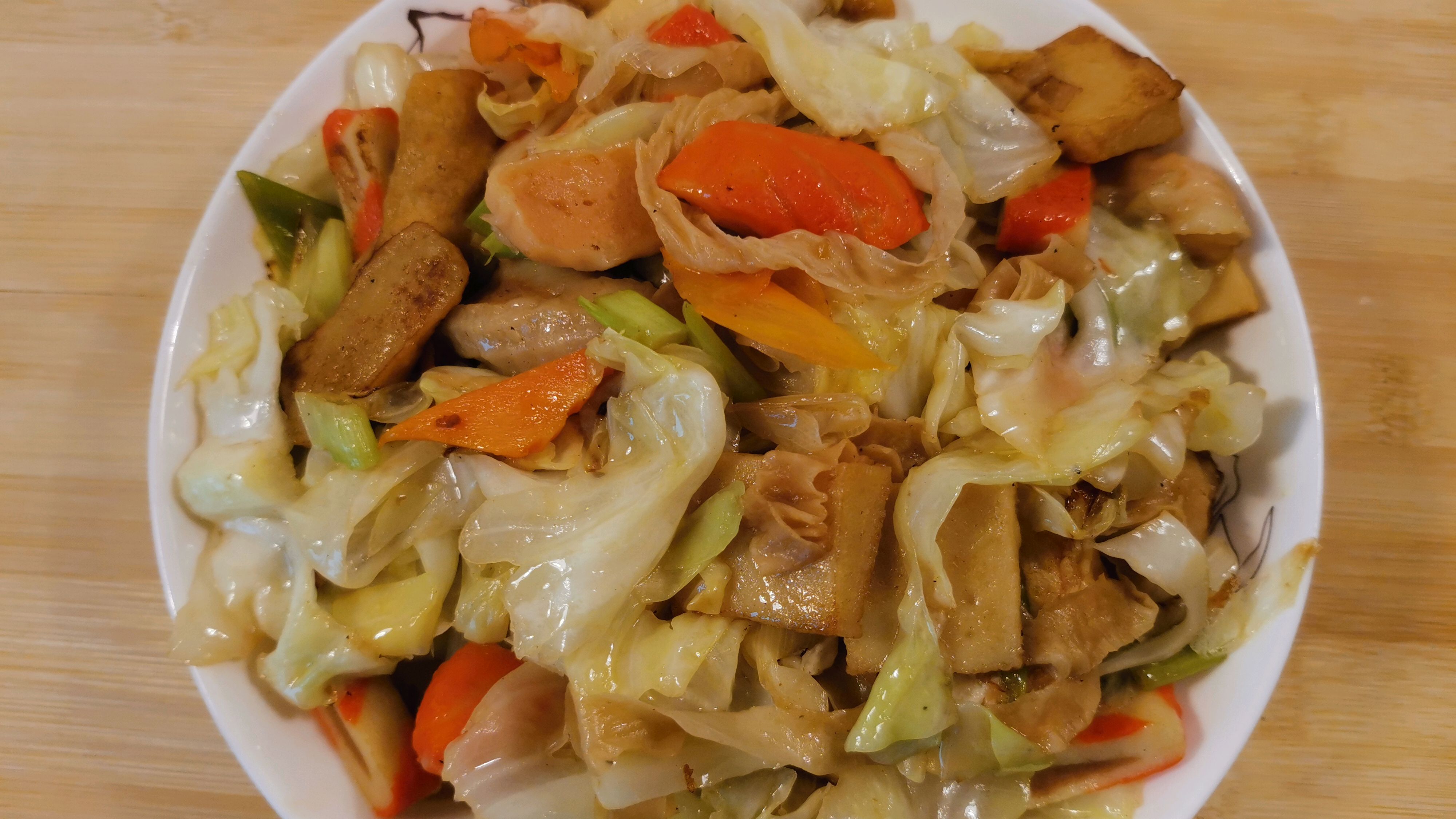 在家炒鱼丸,简单上菜快速