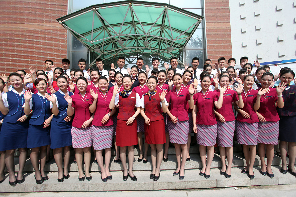 四川值得借鉴的高铁学校有哪些？