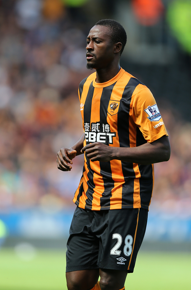 dame n'doye of hull city (photo by ama/corbis/vcg)