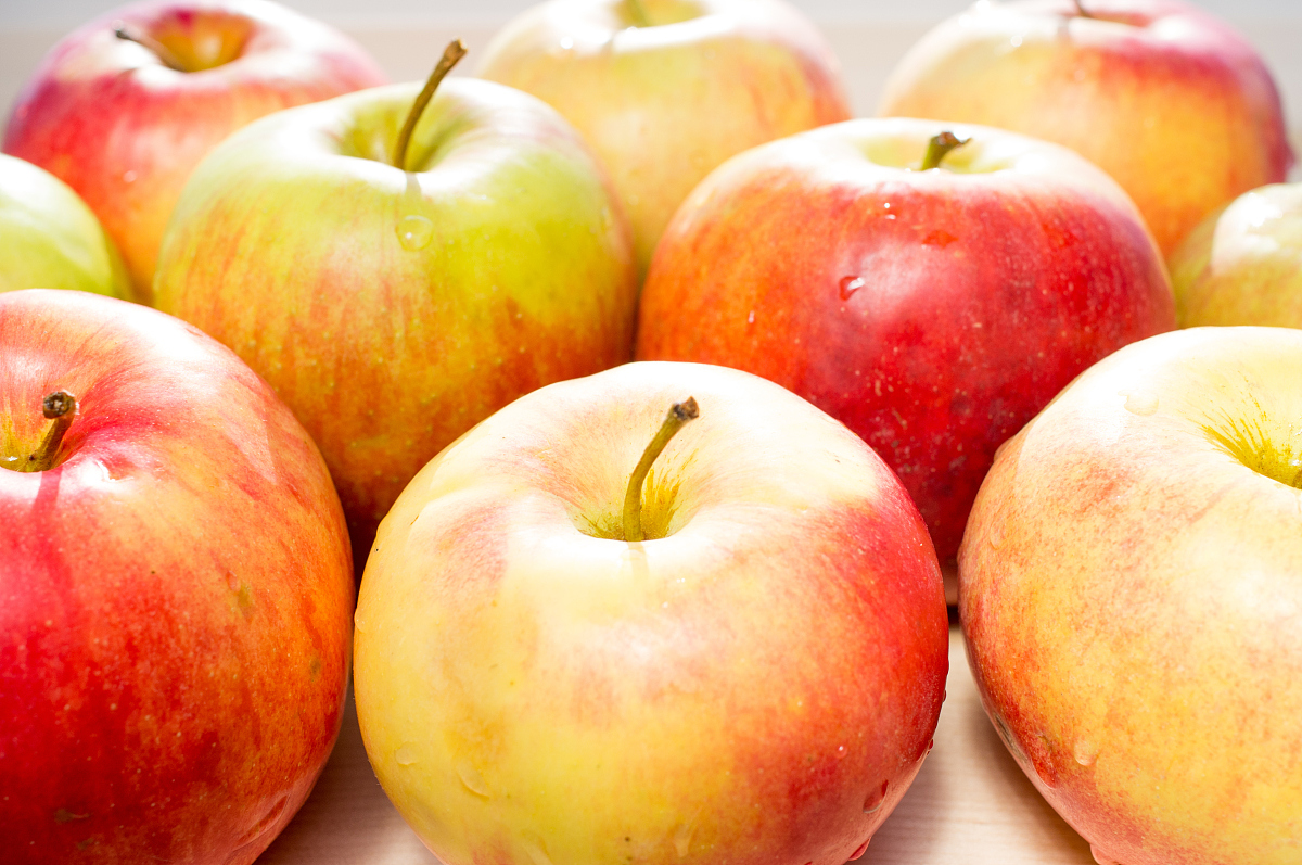 apple